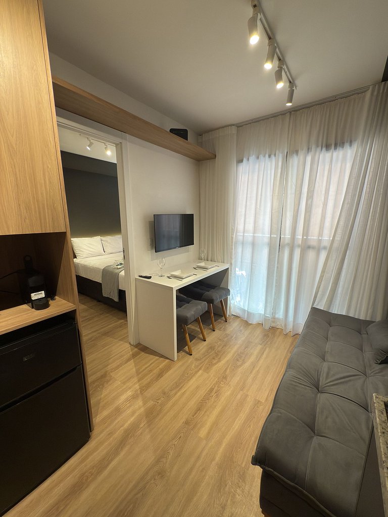 Apartamento com Lazer Completo Perto da Faria Lima